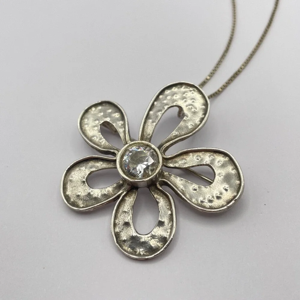 Silpada I1540‎ Sterling Silver Convertible Flower Pendant Brooch CZ Center